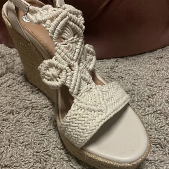 Gianni Bini Macrame Wedges Off White 8.5 - Picture 3 of 8